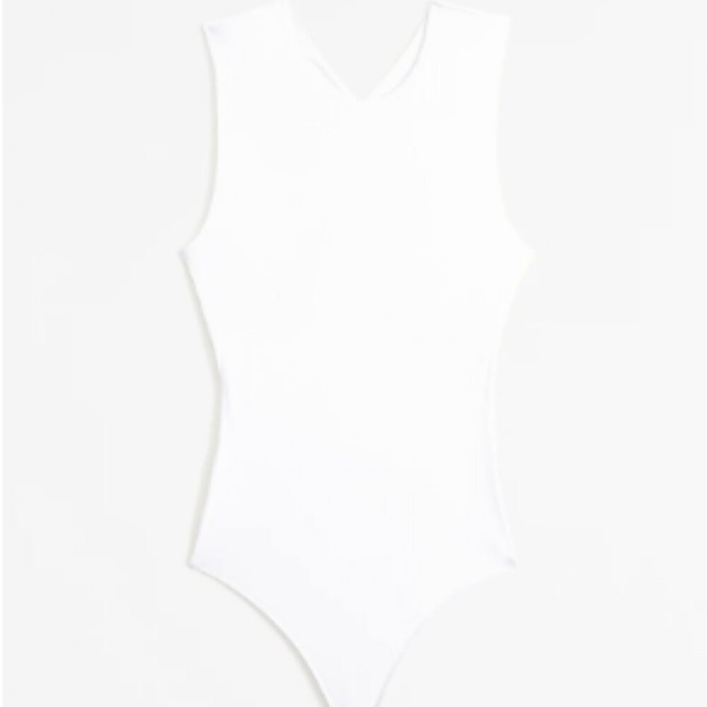 Soft Matte Seamless Cross-Back Shell Bodysuit
